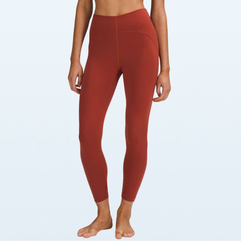 Lululemon (Like New) InStill High-Rise Tight 25" in Cayenne, Size 2
